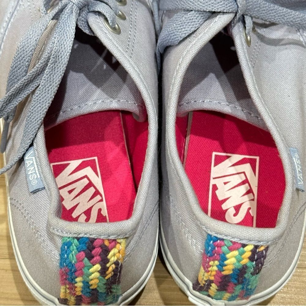 Vans Light Purple Lavender Embroidered Sneakers Women’s 8 - Picture 4 of 5